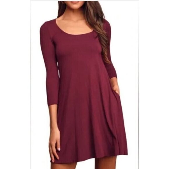 Lulus Dress Womens Medium Burgundy Swing Long Sleeves Scoop Neck Stretch Knit - Picture 1 of 8